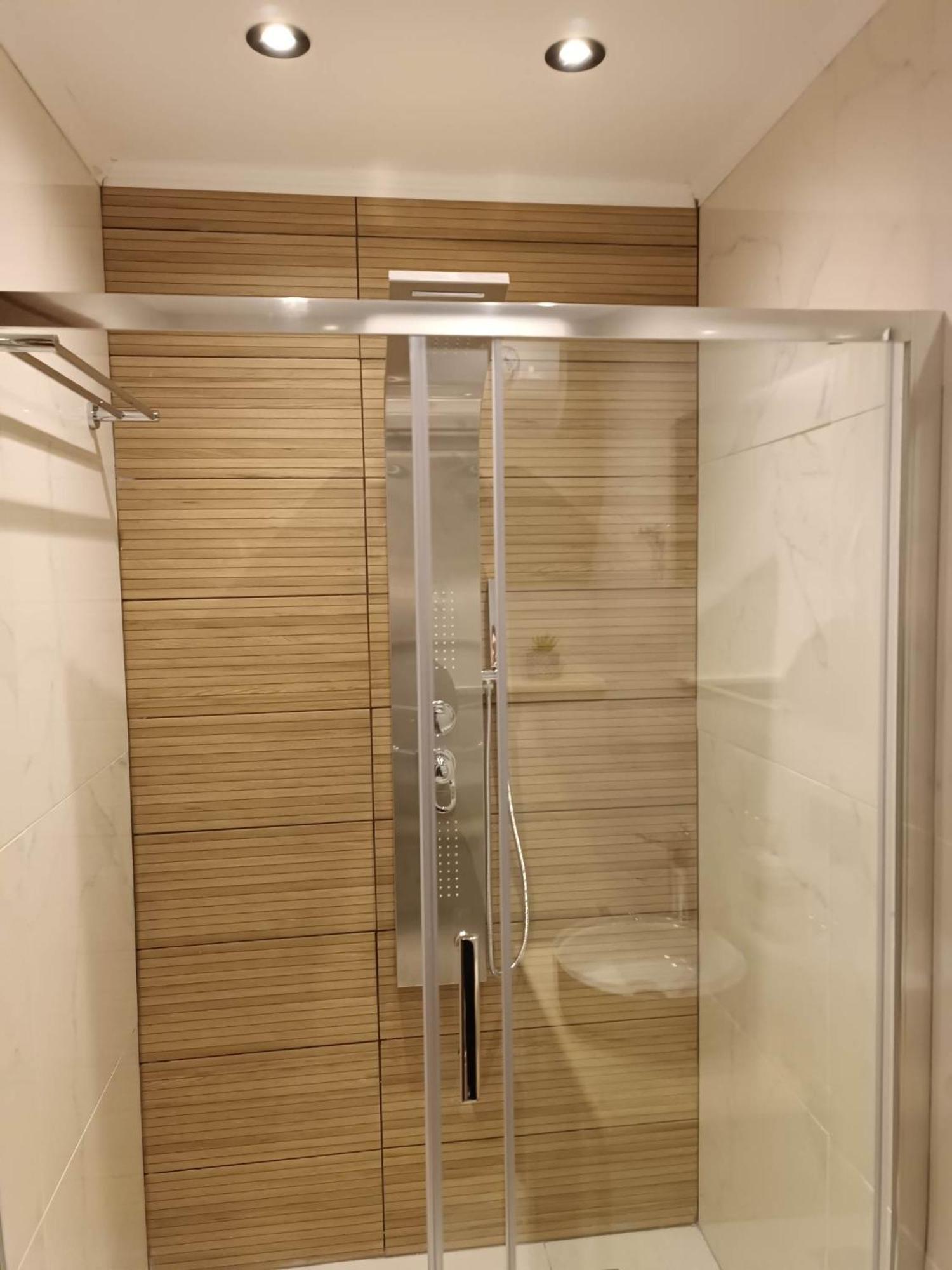 Newly Renovated Apartment Next To The Port Mantouki ภายนอก รูปภาพ